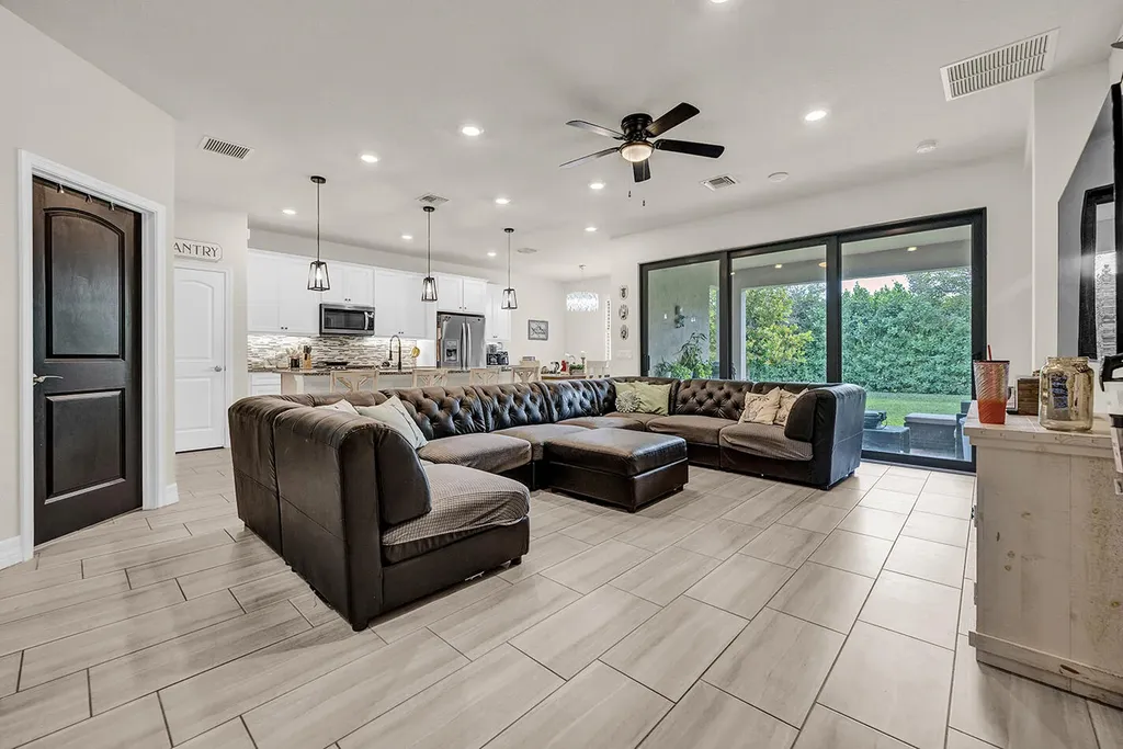 8314 Vaulting Drive Lake Worth FL 33467