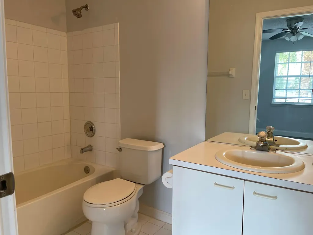 5659 NW 99th Lane Coral Springs FL 33076