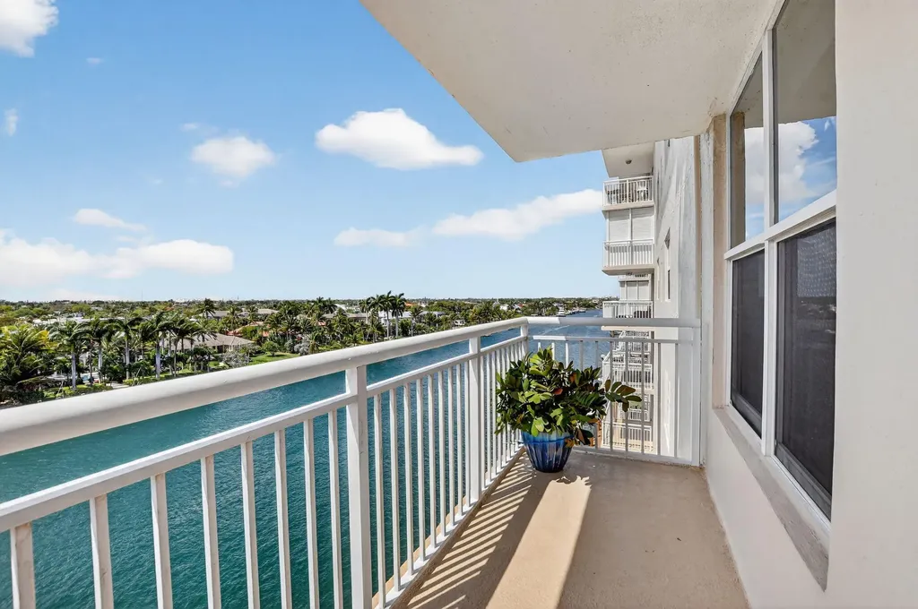 1050 Hillsboro Mile Hillsboro Beach FL 33062