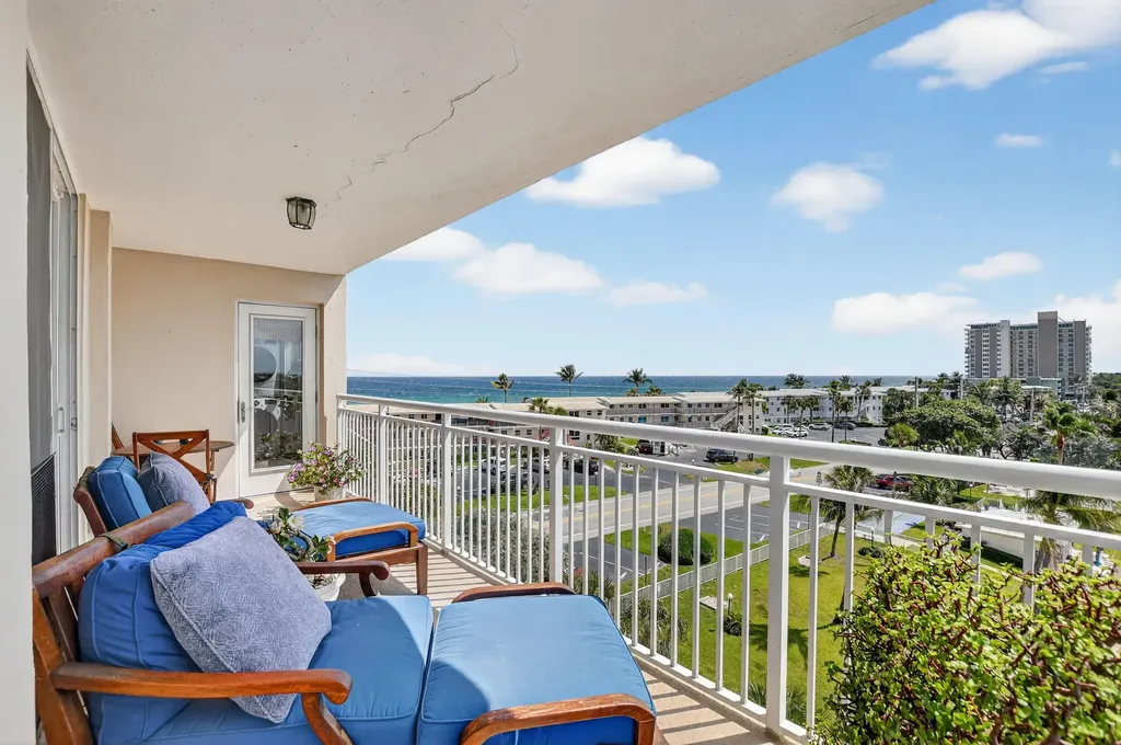 1050 Hillsboro Mile Hillsboro Beach FL 33062