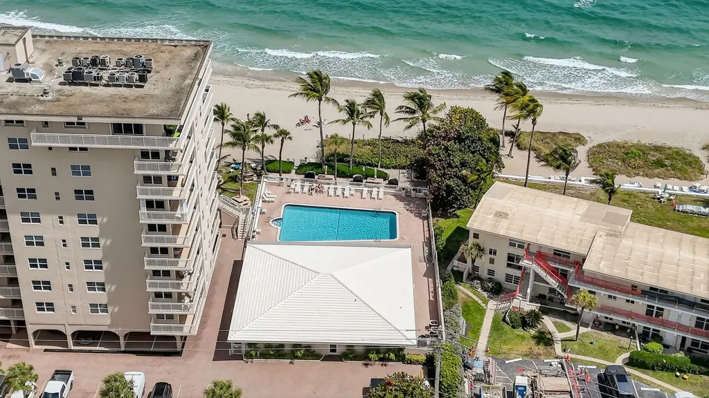 1050 Hillsboro Mile Hillsboro Beach FL 33062