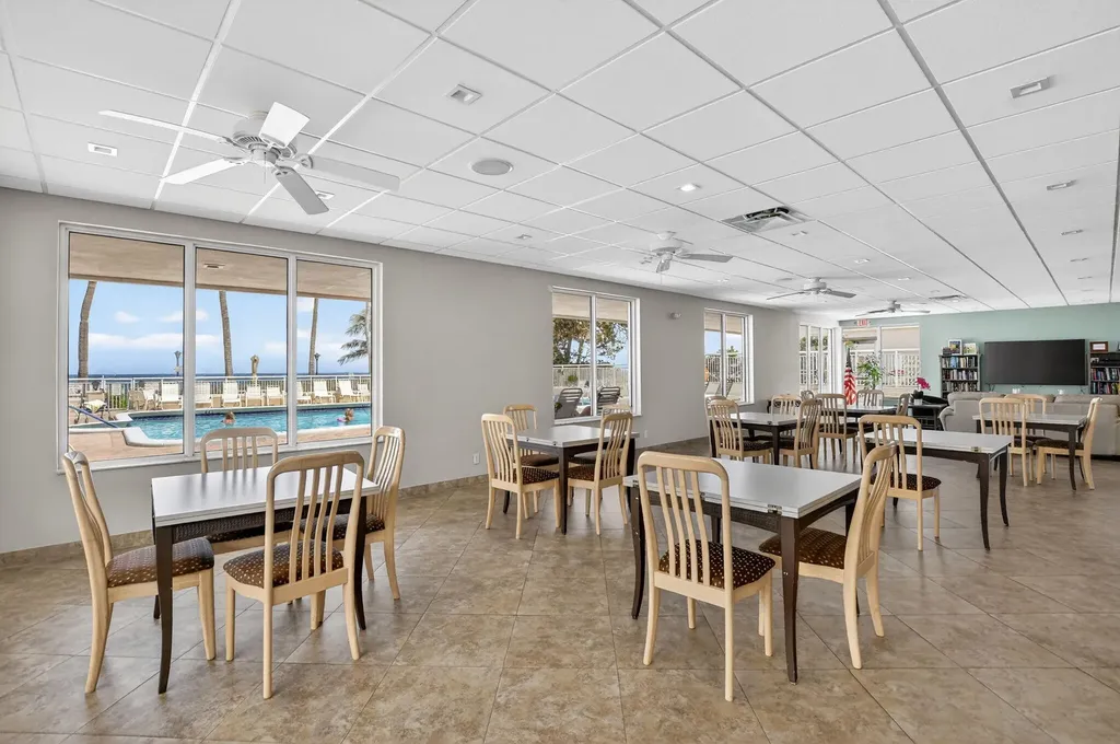 1050 Hillsboro Mile Hillsboro Beach FL 33062