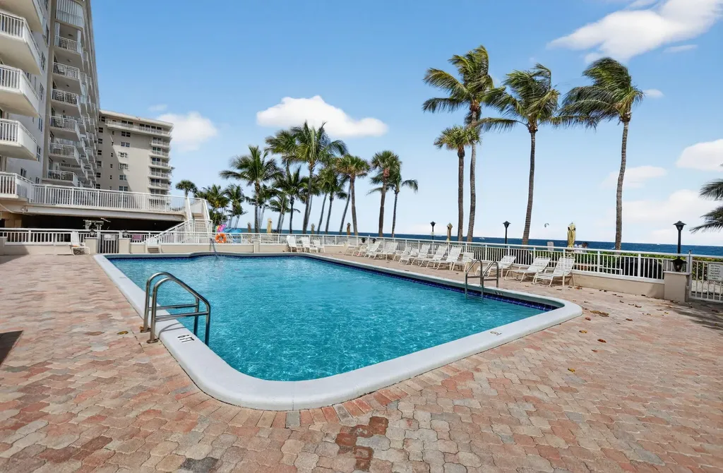 1050 Hillsboro Mile Hillsboro Beach FL 33062