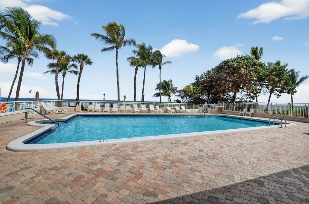 1050 Hillsboro Mile Hillsboro Beach FL 33062