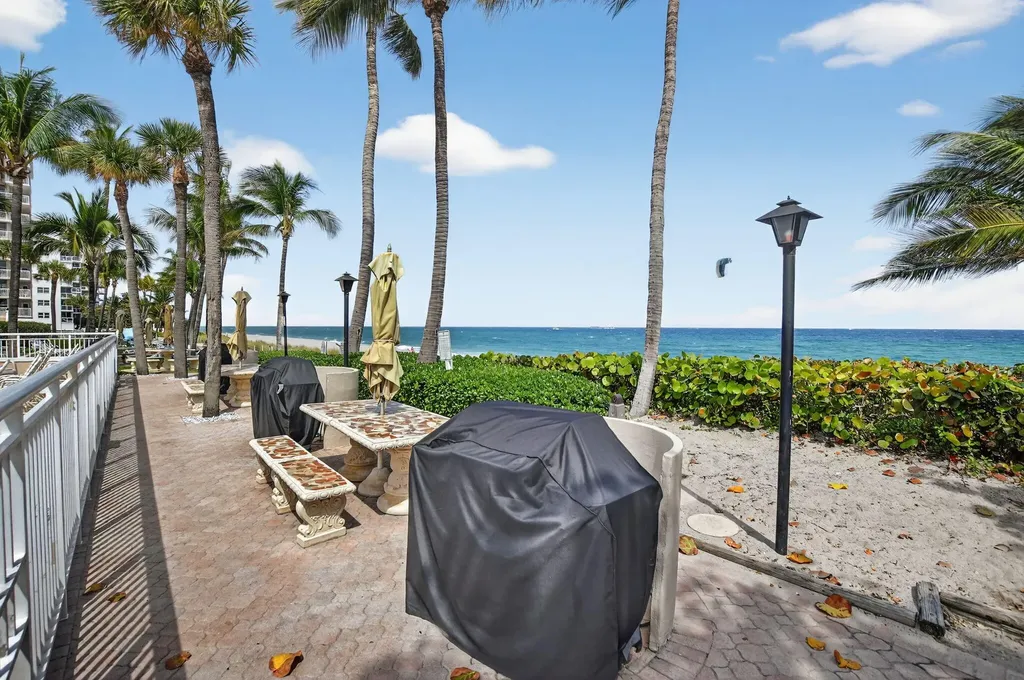 1050 Hillsboro Mile Hillsboro Beach FL 33062