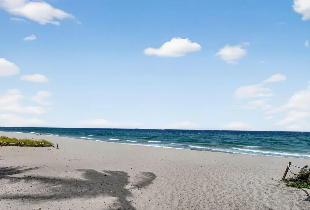 1050 Hillsboro Mile Hillsboro Beach FL 33062