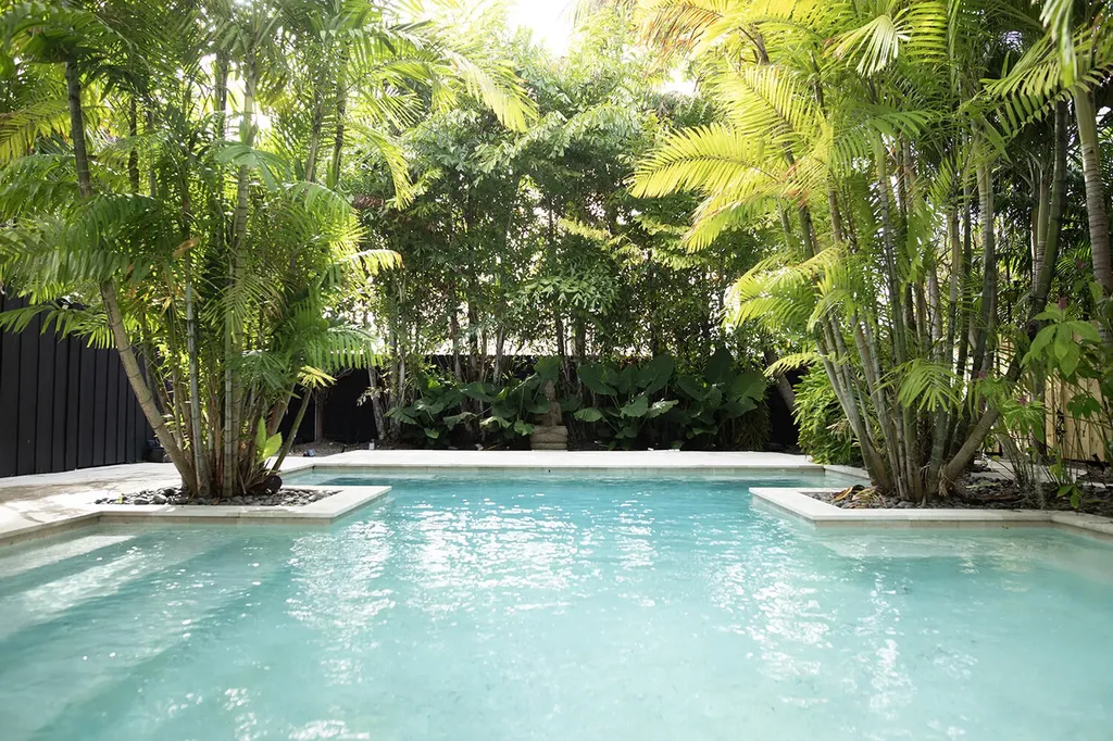 634 SE 3rd Avenue Delray Beach FL 33483