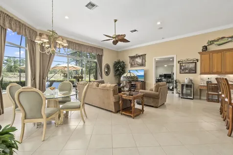 7424 Laurels Place Port St Lucie FL 34986