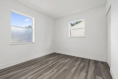 210 N 22nd Street Fort Pierce FL 34950