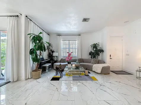 5524 Boynton Gardens Drive Boynton Beach FL 33437