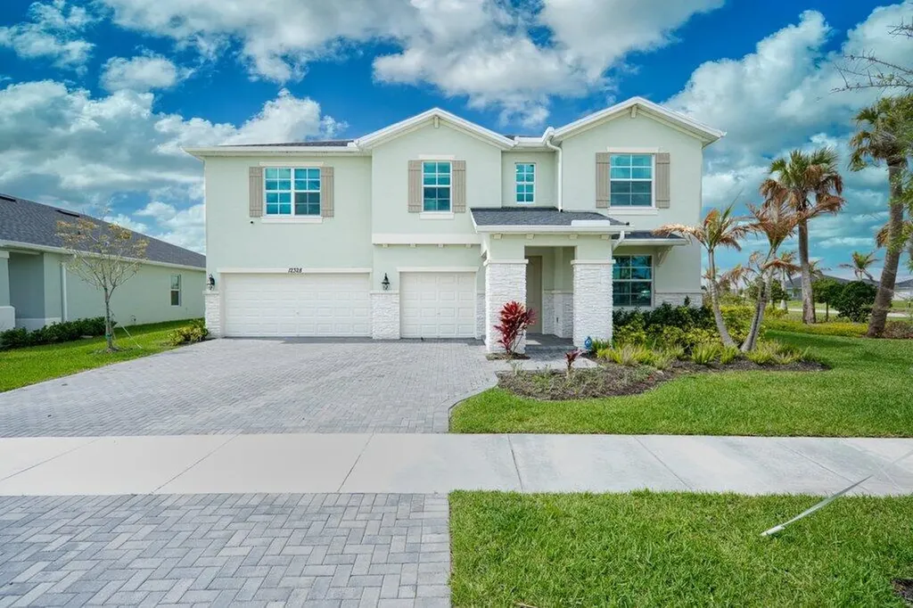 12328 SW Roma Circle Port St Lucie FL 34987