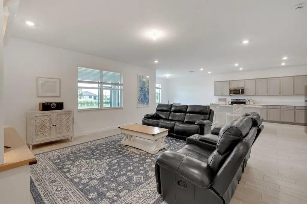 12328 SW Roma Circle Port St Lucie FL 34987