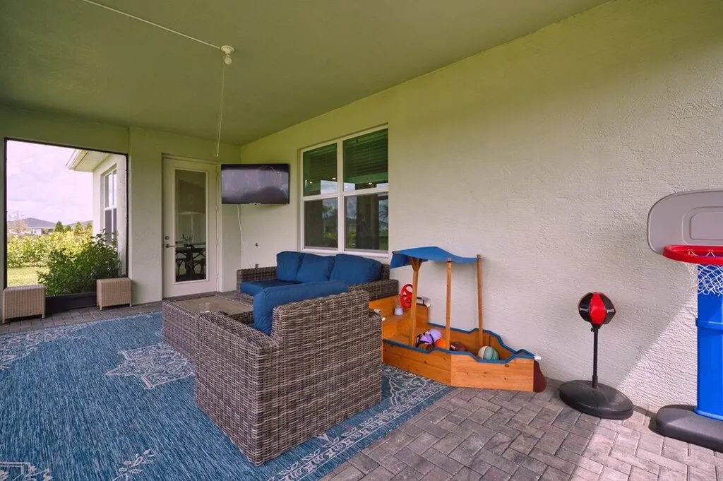 12328 SW Roma Circle Port St Lucie FL 34987