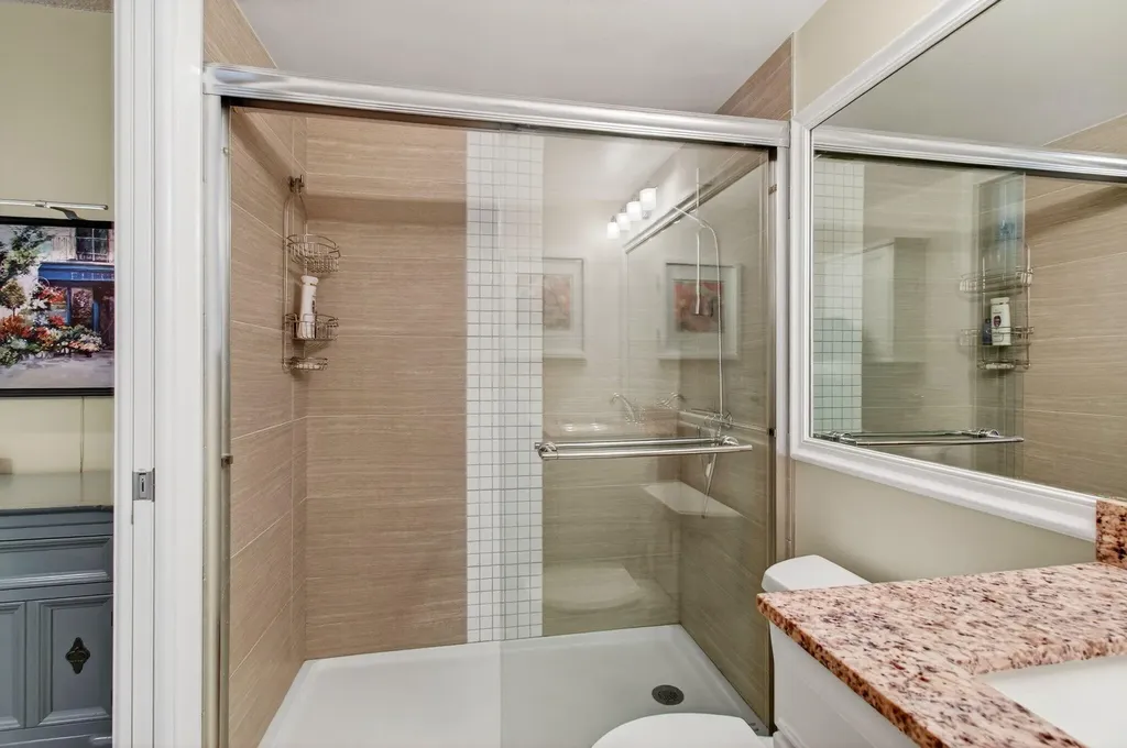2073 Cambridge D Deerfield Beach FL 33442