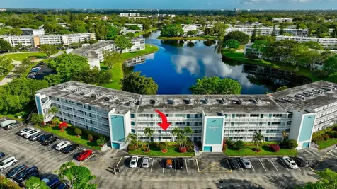 2073 Cambridge D Deerfield Beach FL 33442