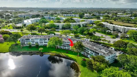 2073 Cambridge D Deerfield Beach FL 33442