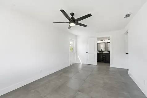 203 Manatee Lane Fort Pierce FL 34982
