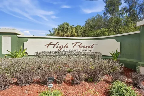 203 Manatee Lane Fort Pierce FL 34982