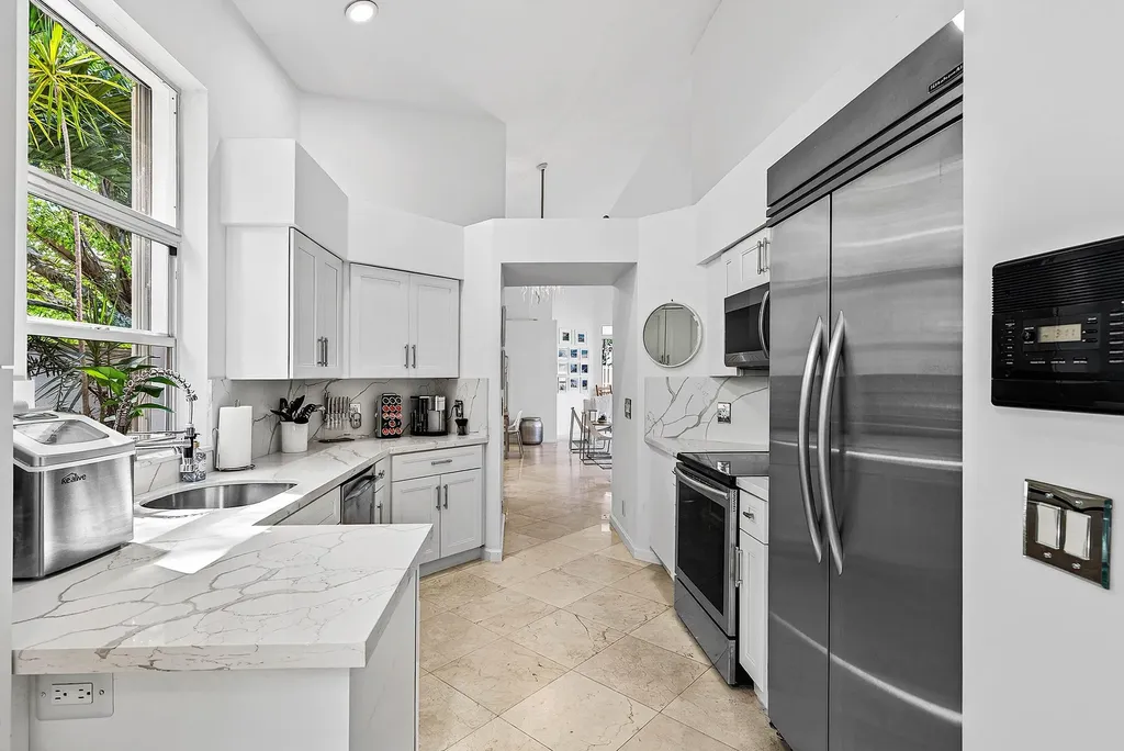 6601 NW 26th Way Boca Raton FL 33496