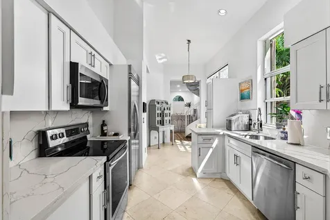 6601 NW 26th Way Boca Raton FL 33496