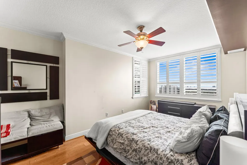 350 SE 2nd Street Fort Lauderdale FL 33301