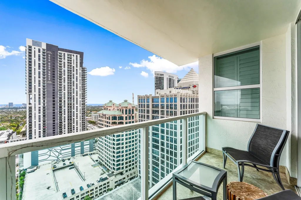 350 SE 2nd Street Fort Lauderdale FL 33301