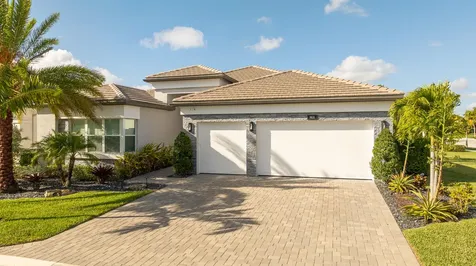 9831 Great Barrier Trail Boynton Beach FL 33473