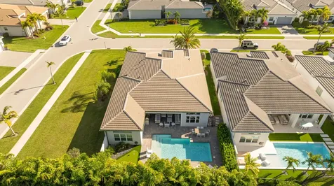 9831 Great Barrier Trail Boynton Beach FL 33473