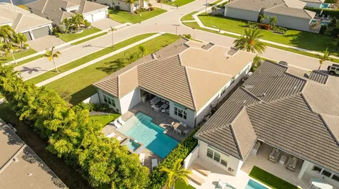 9831 Great Barrier Trail Boynton Beach FL 33473