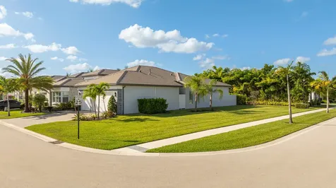 9831 Great Barrier Trail Boynton Beach FL 33473
