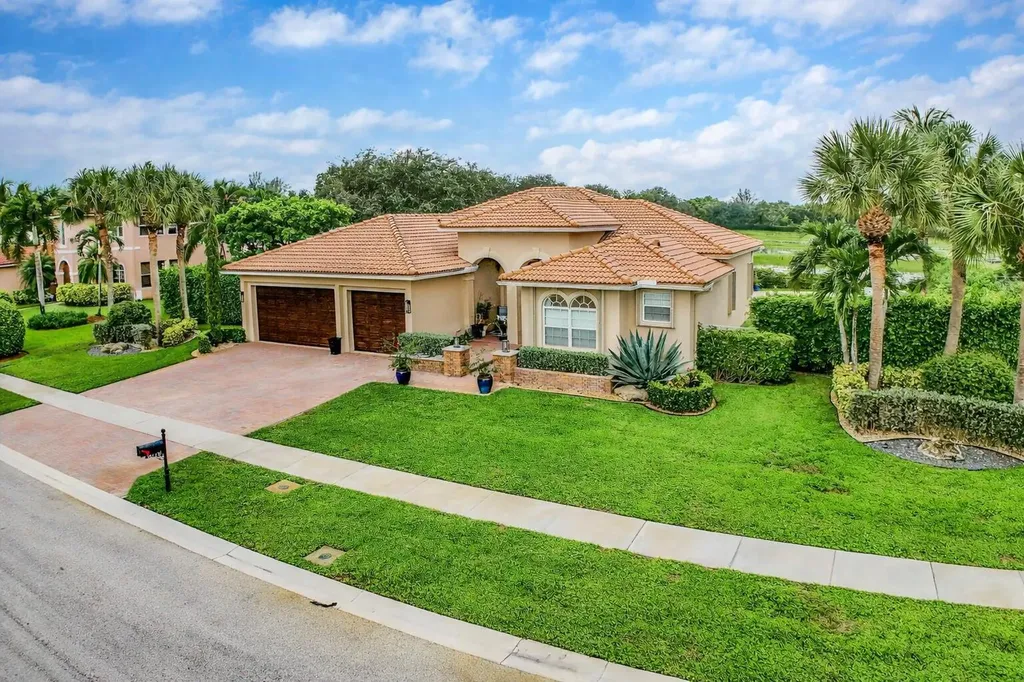 3776 Isles Vista Boulevard Wellington FL 33449