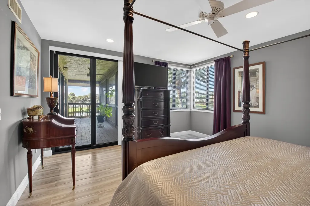 19407 Sabal Lake Drive Boca Raton FL 33434