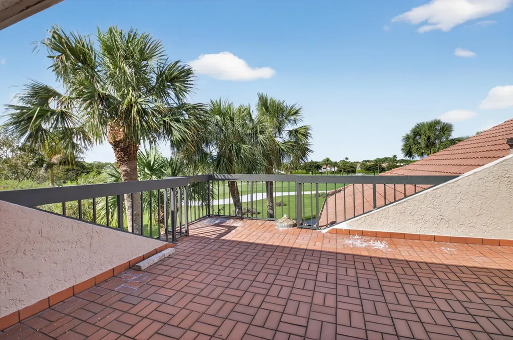19407 Sabal Lake Drive Boca Raton FL 33434