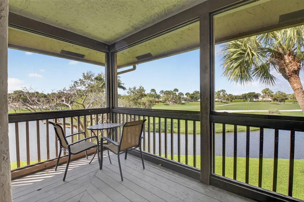 19407 Sabal Lake Drive Boca Raton FL 33434