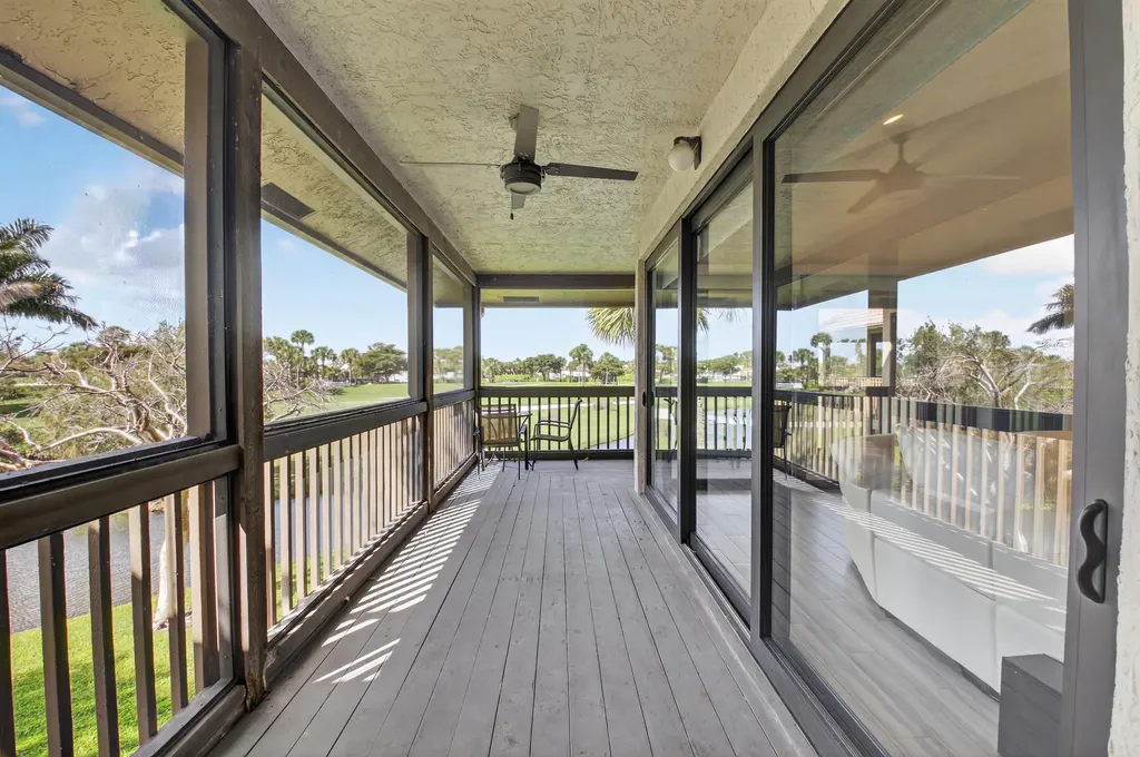 19407 Sabal Lake Drive Boca Raton FL 33434