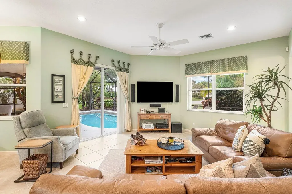 11082 Silver Ridge Street Wellington FL 33449