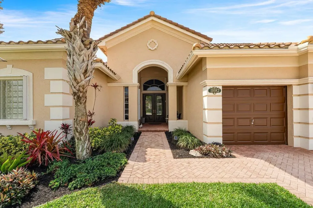 11082 Silver Ridge Street Wellington FL 33449