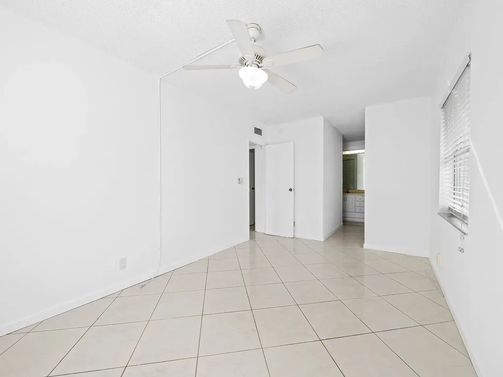 1 Jacaranda Country Club Drive Plantation FL 33324