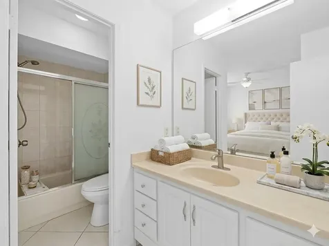 1 Jacaranda Country Club Drive Plantation FL 33324