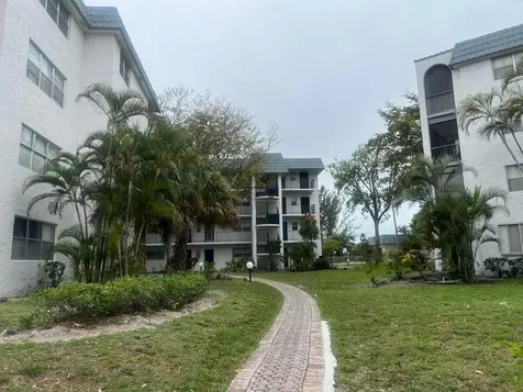 3300 Spanish Moss Terrace Lauderhill FL 33319