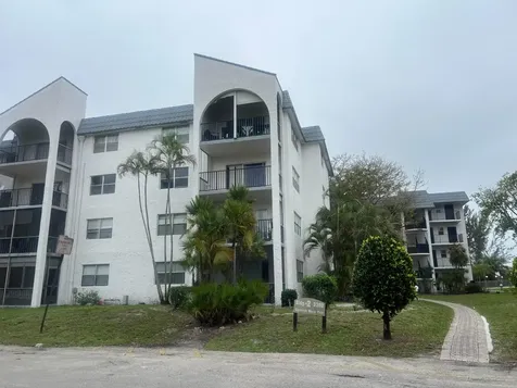 3300 Spanish Moss Terrace Lauderhill FL 33319