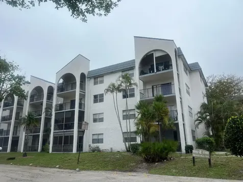 3300 Spanish Moss Terrace Lauderhill FL 33319