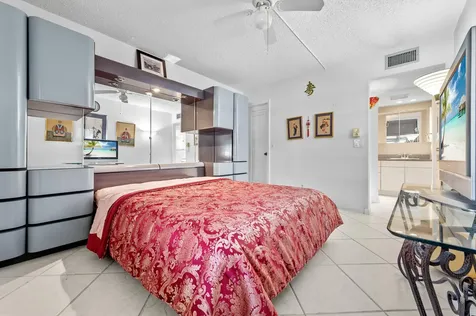 344 Piedmont Delray Beach FL 33484