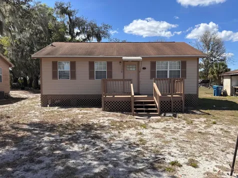 714 S Seminole Avenue Fort Meade FL 33841