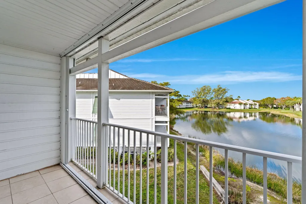 286 Cypress Point Drive Palm Beach Gardens FL 33418