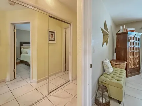 2607 NE 8th Avenue Wilton Manors FL 33334