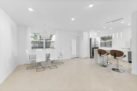 160 Brittany Delray Beach FL 33446