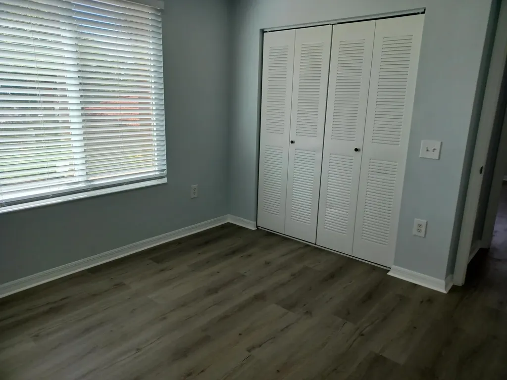 215 Villa Circle Boynton Beach FL 33435