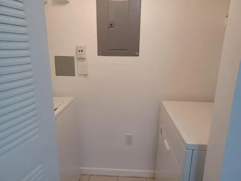 215 Villa Circle Boynton Beach FL 33435