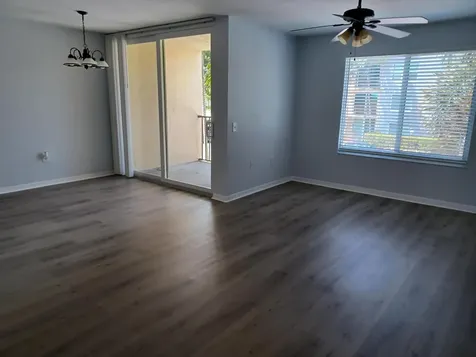 215 Villa Circle Boynton Beach FL 33435